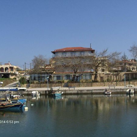 Savvas Hotel Agios Thomas  Exterior photo